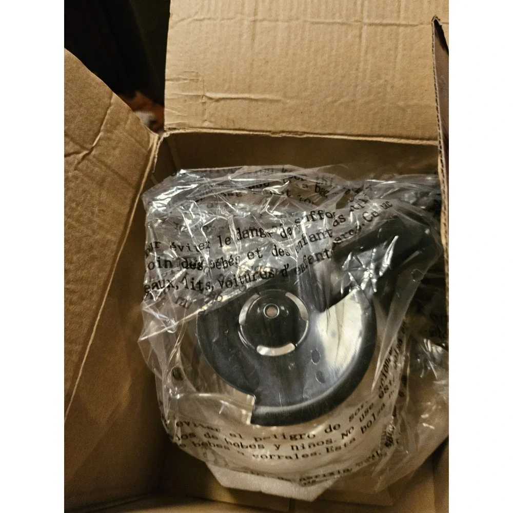 Mr. Coffee IDS13-RB Replacement Decanter Carafe - Clear/ Black